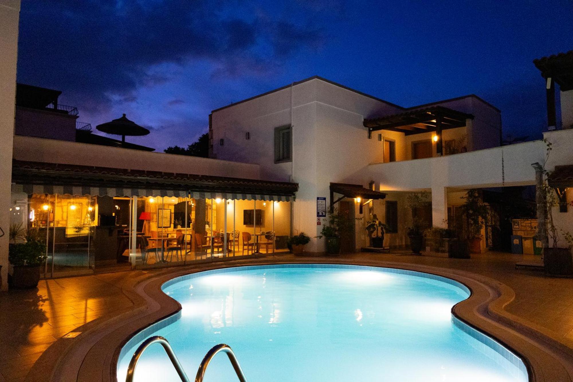 Hotel Pier Bodrum Marina Εξωτερικό φωτογραφία